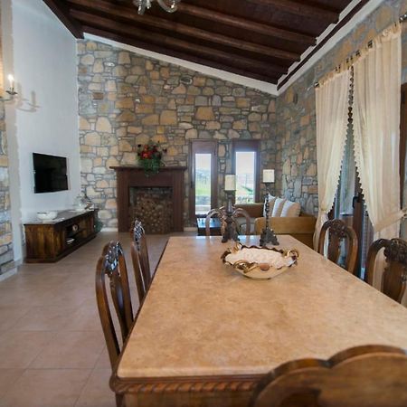 Pedhinon Villa Marina Limnos מראה חיצוני תמונה