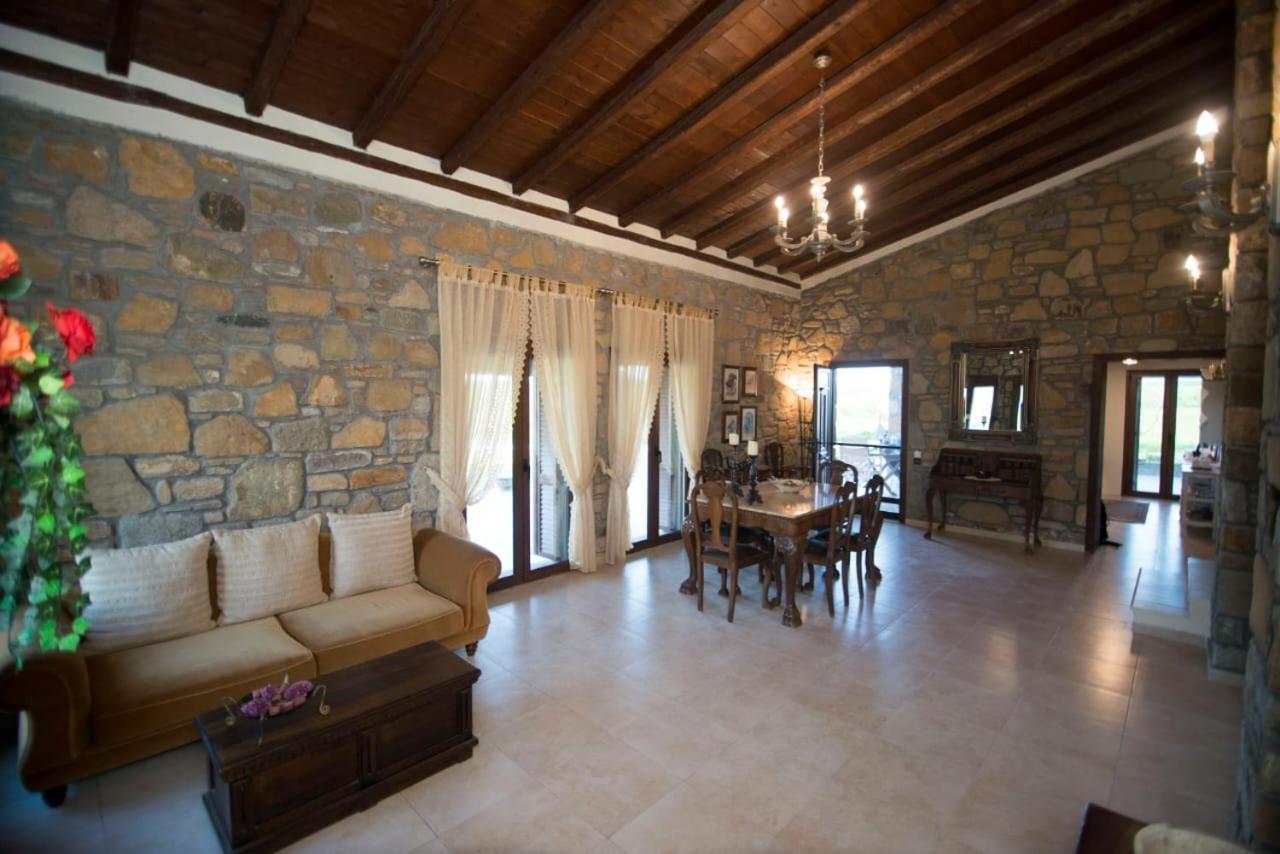 Pedhinon Villa Marina Limnos מראה חיצוני תמונה